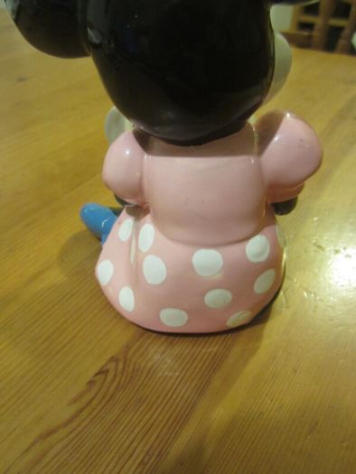 Vintage minni mouse reading, ceramic