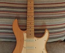 Yamaha Pacifica 112 Electric Guitar + Boston Gig Bag