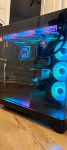 Custom gaming PC. 12900k 32 ddr5 rx9070xt