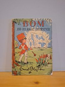 Enid Blyton Bom Book