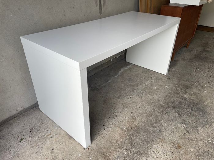 IKEA Malm Desk (Large)