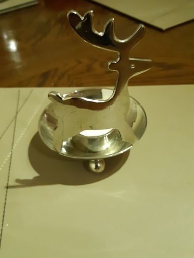 Reindeer candle holder
