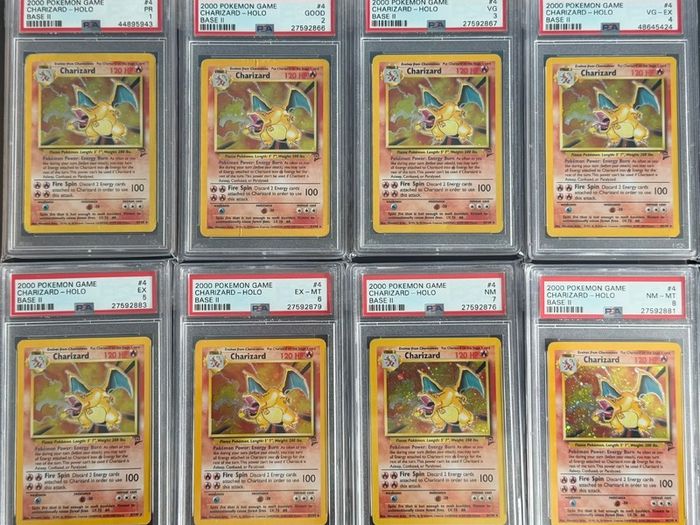 Pokemon - Charizard - Graded - PSA 1 - 8