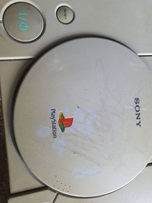 Ps1 and ps2 console