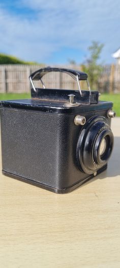 Kodak Brownie Flash Six-20