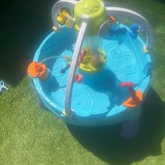 Little Tikes Water table