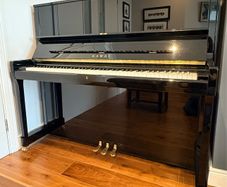 KAWAI K500 Upright Piano