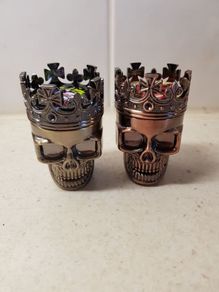 Skull Tobacco Grinders