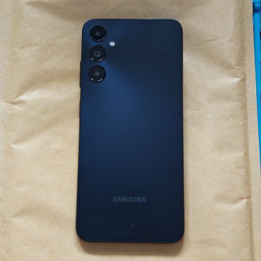 Samsung Galaxy A05s - 64GB - Black - Dual SIM - Unlocked - Great condition