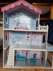 Doll House