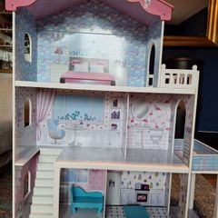 Doll House