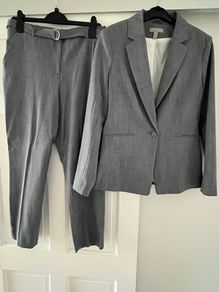H&M  Trousers Suit