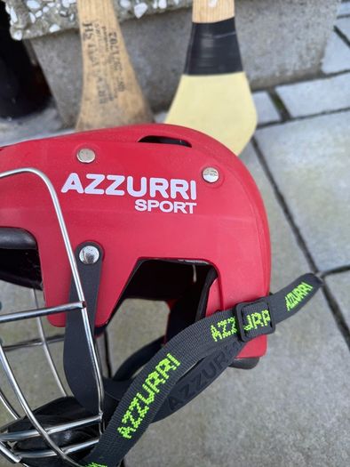 Azzurri Kids Helmet plus 2 Hurls