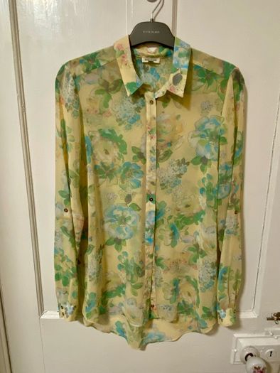 River Island ladies floral blouse