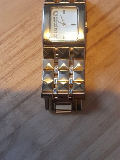 Lovely woman guess watch as new wore 1 time