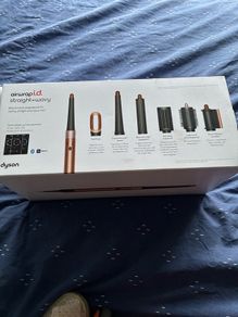 Dyson Airwrap I.D Straight and wavy