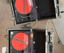 Technics SL-1210MK2
