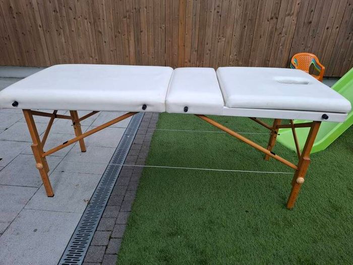 Massage table