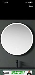 Led Round frameless mirror.
