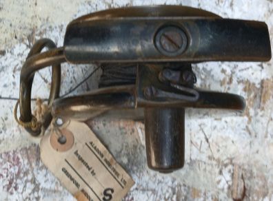 mallock          fishing reel