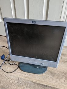 HP Pavilion Monitor F1523
