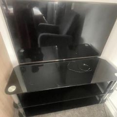 Tv table