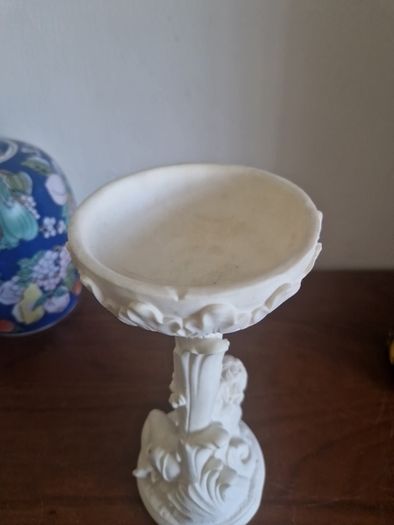 vintage resin cherub . . italian