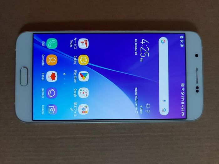 Samsung Galaxy A8, 32GB, 2GB Ram, Model SCV32, Android 7.0, in excellent cosmetic and working Condition