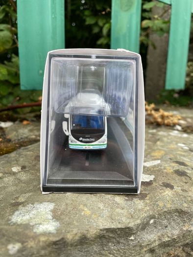 UlsterBus Tours model - by Oxford Omnibus