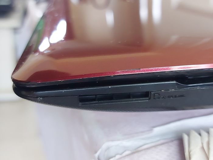 EEPC Seashell Series, Red, Intel Atom CPU N2600, 1.6GHz, 1GB Ram, 320GB HDD, Windows 7 Ultimate, Opera, Chrome