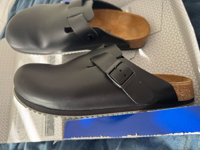 birkenstock Boston clogs with box