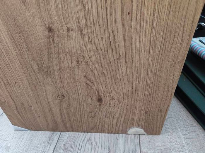Make up table