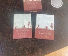 Gift box if 2 Winnie the Pooh books