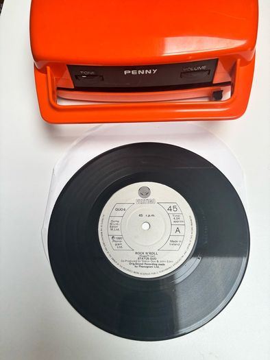 Cool Record Player.  Working fine