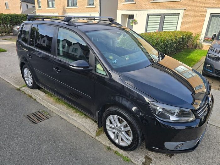 Volkswagen Touran 2011