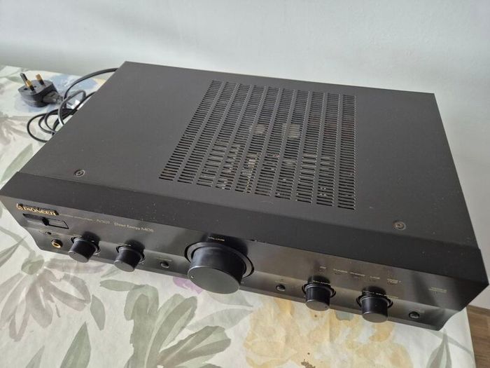 Pioneer Stereo Amplifier
