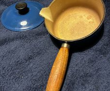 Le creuset 14 cm saucepan