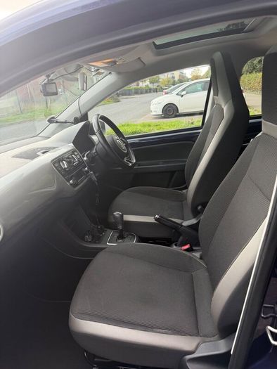 Volkswagen up! 2016