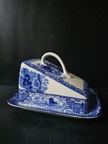 Antique George Jones &  Sons "Abbey" 1790 Lidded Cheese Dish