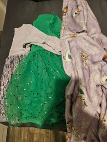 Girls Clothes age 3 - 4