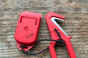 Scuba diving line cutter