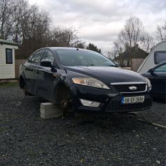 Ford mondeo breaking