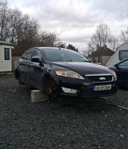 Ford mondeo breaking