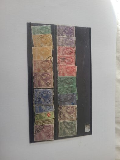 20 x George V Antigua stamps - very fine condition