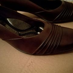 Piccadilly Shoes. Size 5