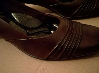 Piccadilly Shoes. Size 5