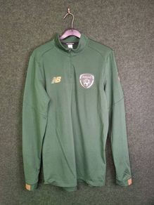 Ireland New Balance Top
