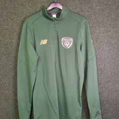 Ireland New Balance Top