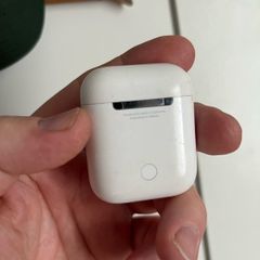 Apple AirPods 1st 2nd Gen Case Only
