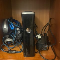 Xbox 360 + 46 games